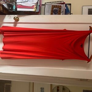 A stylish asymmetrical hem, versatile style for up or down dressing.